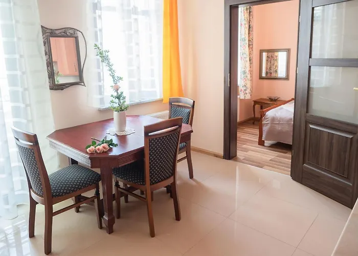 Na Cichej 5 A3 コウォブジェク